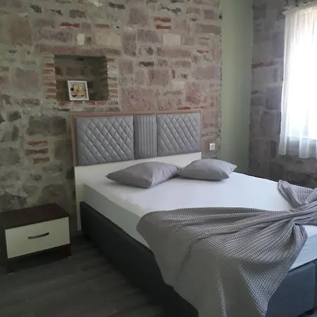 Hayat Alti Hotel Ayvalik