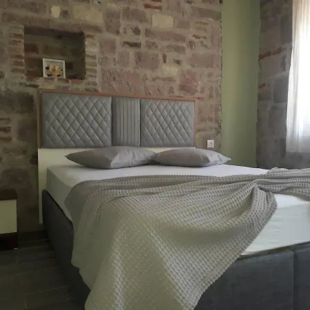 Hayat Alti * Ayvalik